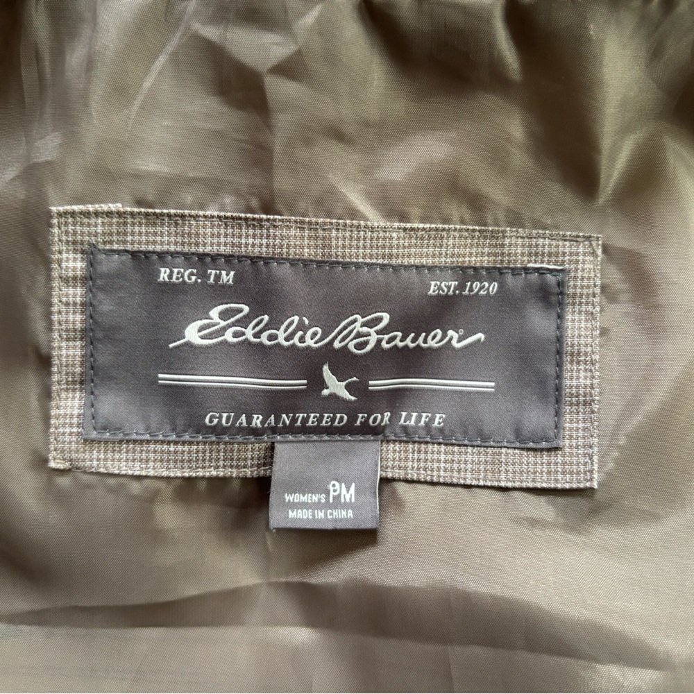 Eddie Bauer Women's Mackenzie Trench Coat in a brown/taupe color - Picture 7 of 8